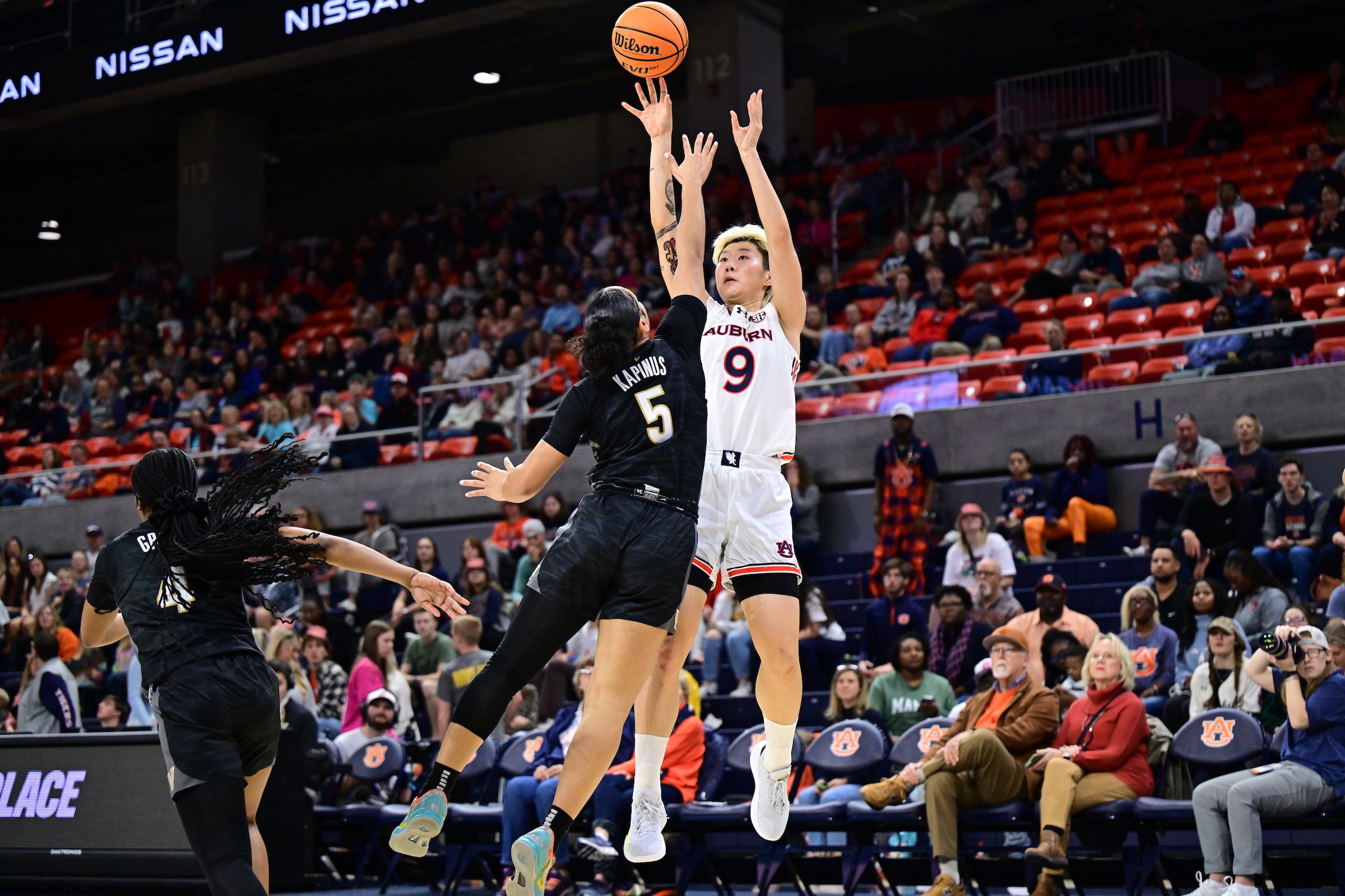  征戰(zhàn)NCAA！鄧雨婷：不太喜歡被稱為“李夢(mèng)接班人” 未來想進(jìn)WNBA